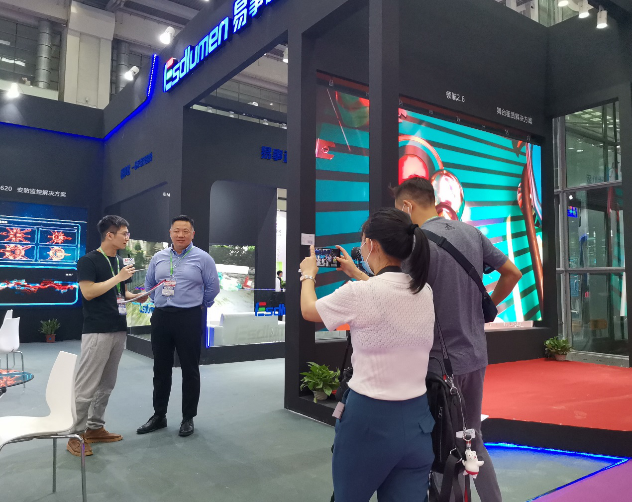 行業(yè)媒體采訪(fǎng)易事達(dá)總經(jīng)理吳錚先生